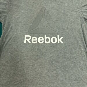 Reebok women’s  Heather Gray Logo Tee